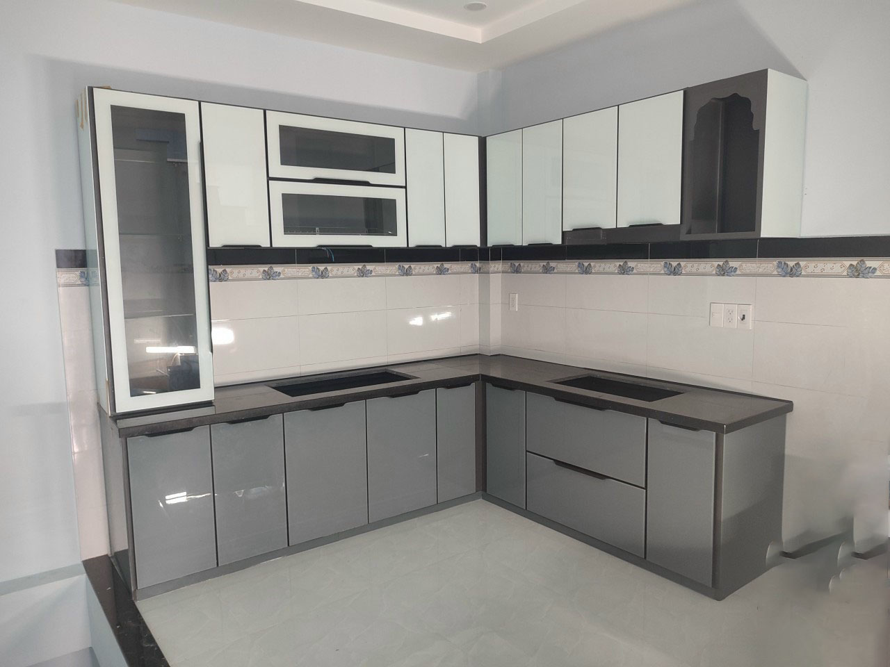 tủ bếp inox