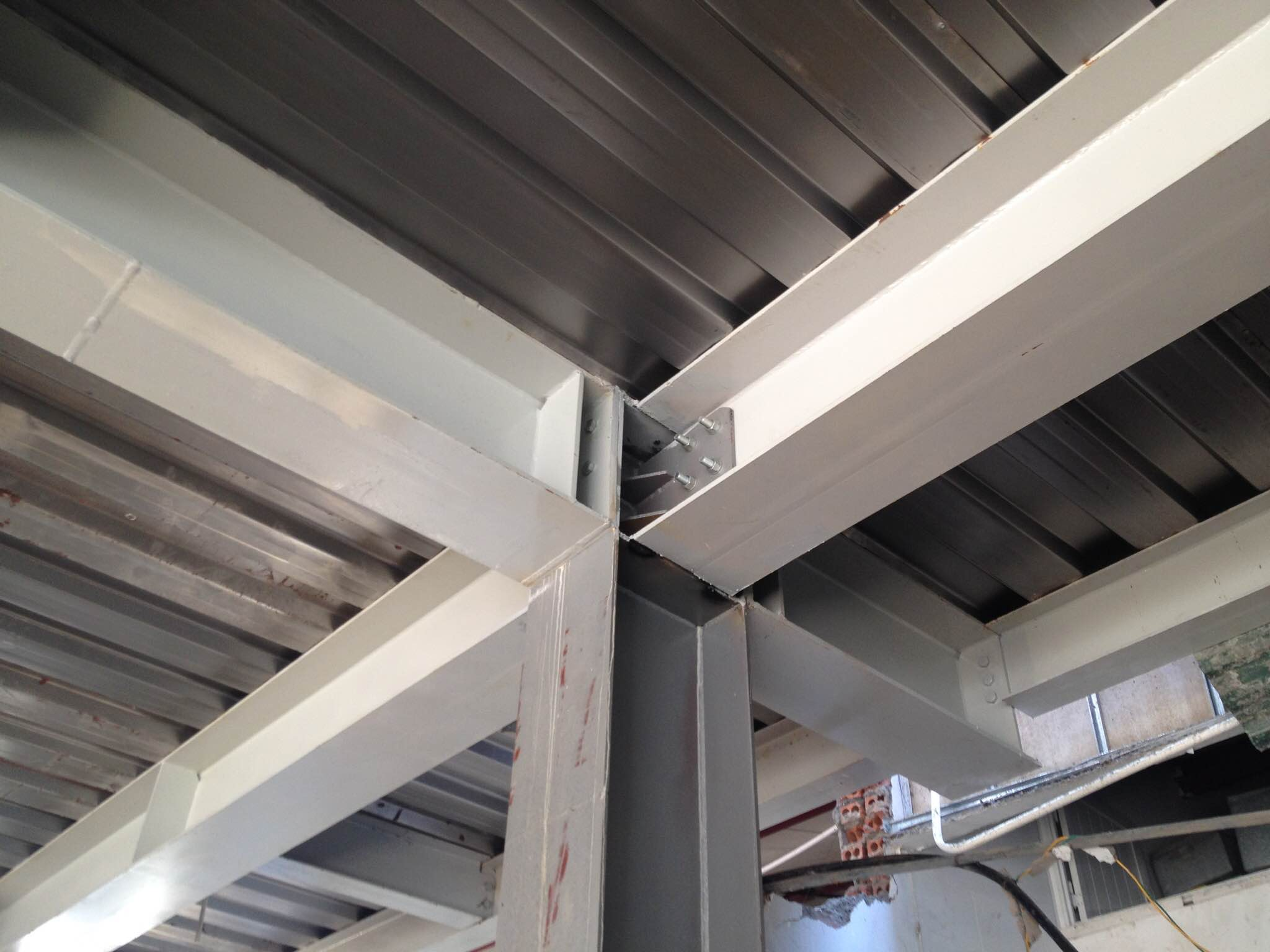 thiết kế nhà ở chống bão lũ