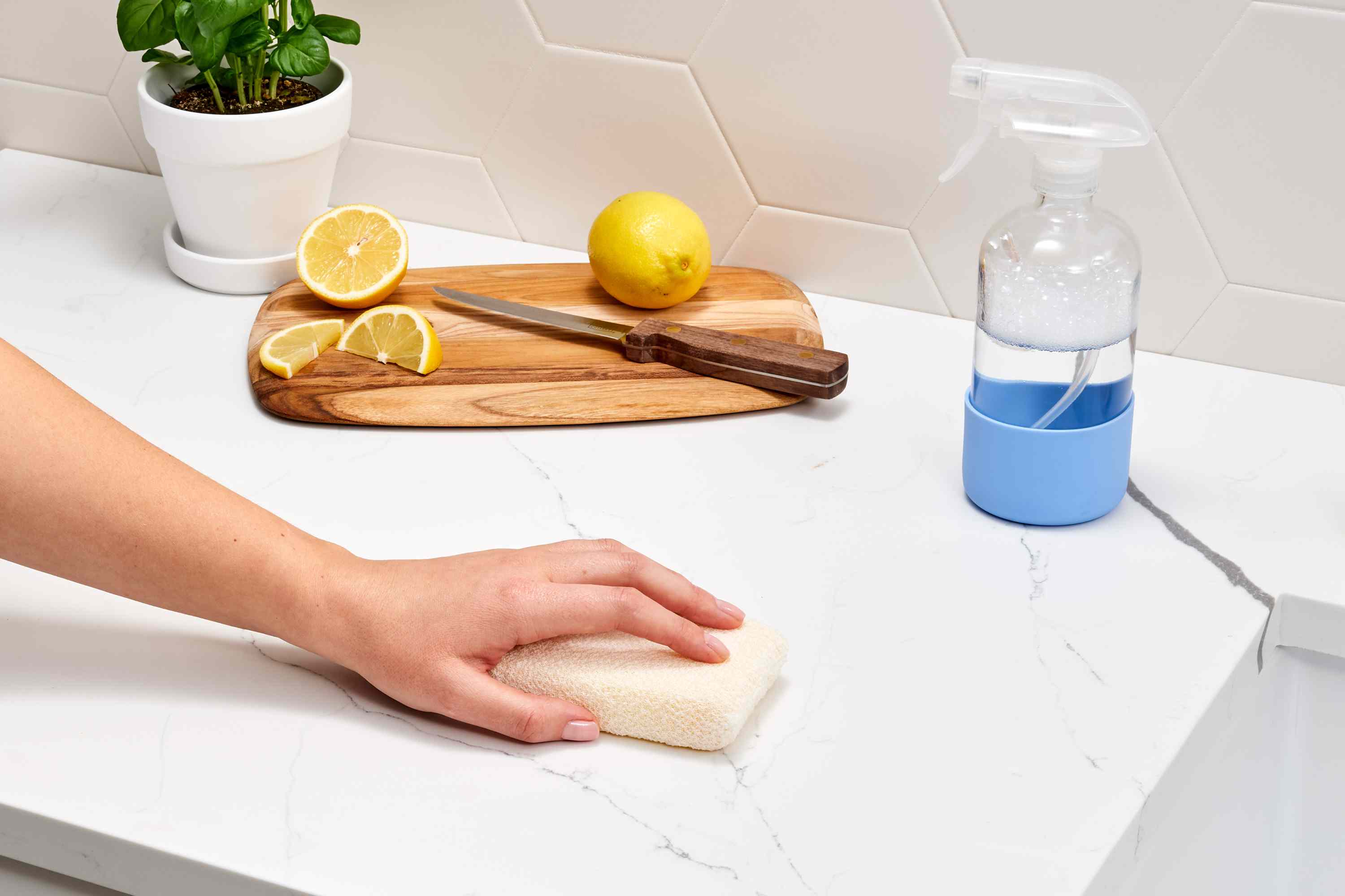 how to clean quartz countertops