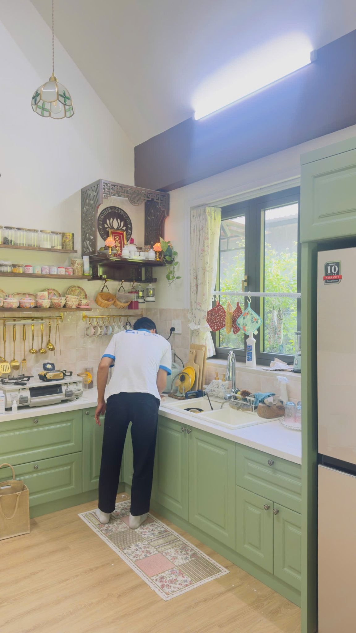 Yên tâm sử dụng đá Lux với chính sách bảo hành 12 năm